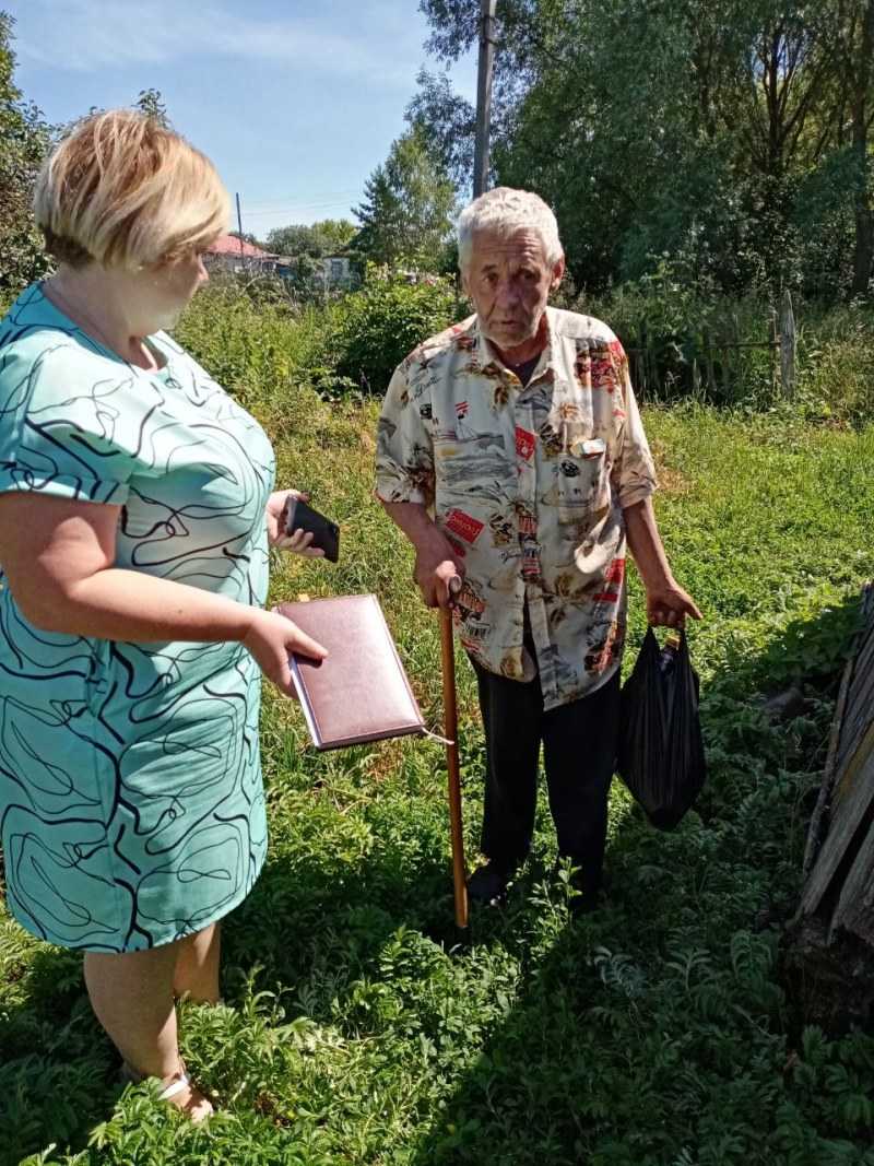 ГБУ «Комплексный центр социального обслуживания населения городского округа  город Выкса» - Выездное решение социальных вопросов в д. Кеславь.